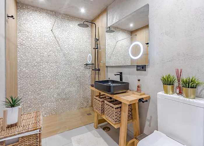 Bali Smart Hi-end Services Media Streaming 아데제