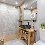 Bali Smart Hi-end Services Media Streaming Costa Adeje (Tenerife)